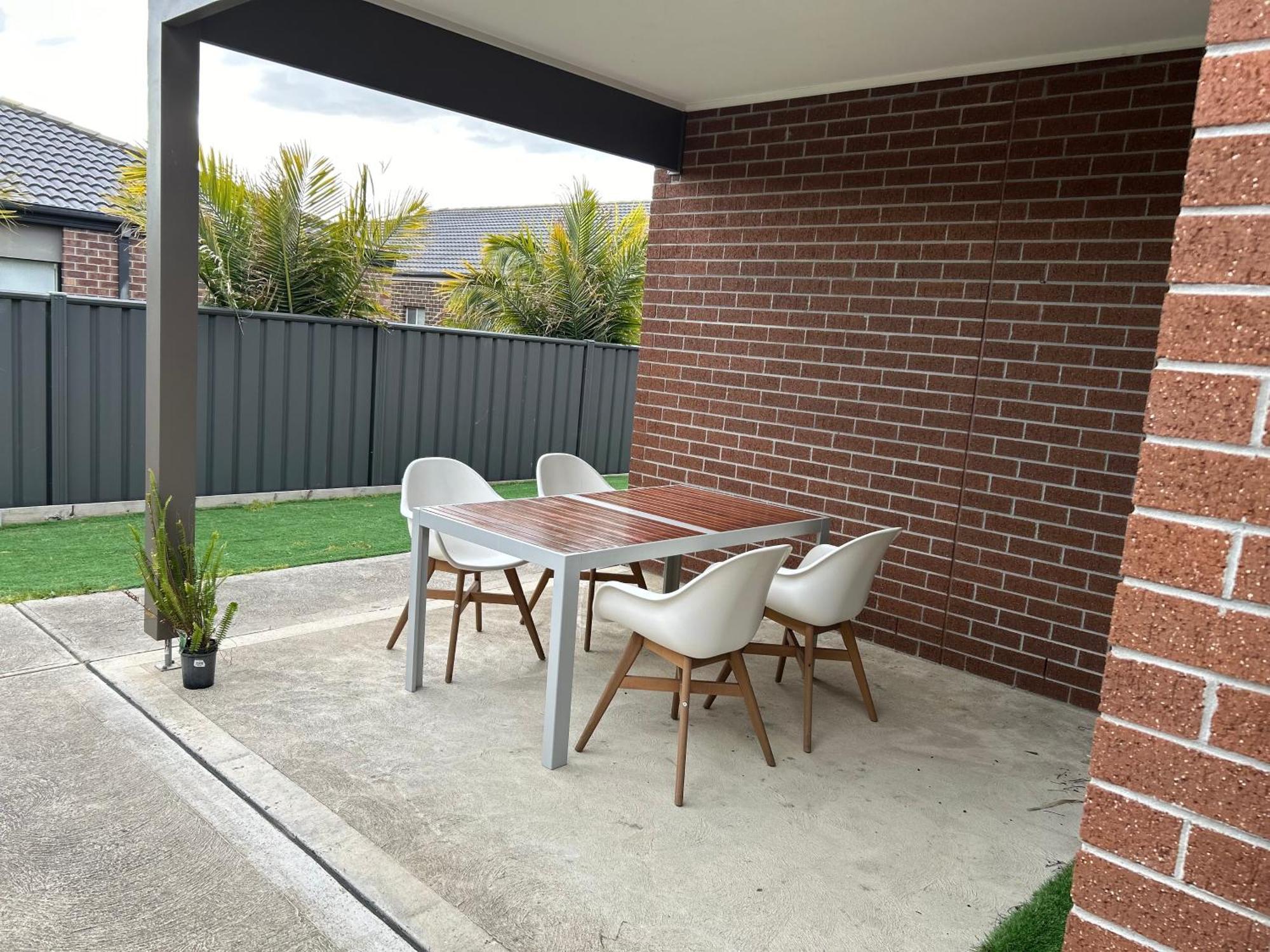 Family Friendly House Villa Cranbourne Exterior photo